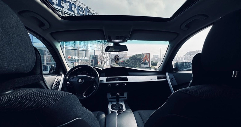 BMW Seria 5 cena 24000 przebieg: 331000, rok produkcji 2004 z Szczecin małe 211